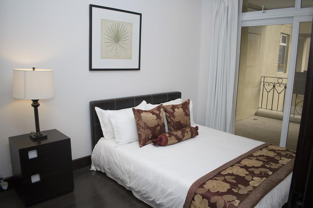 Torres Del Lago Suites And Apartments サンホセ エクステリア 写真