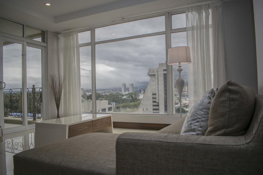 Torres Del Lago Suites And Apartments サンホセ エクステリア 写真