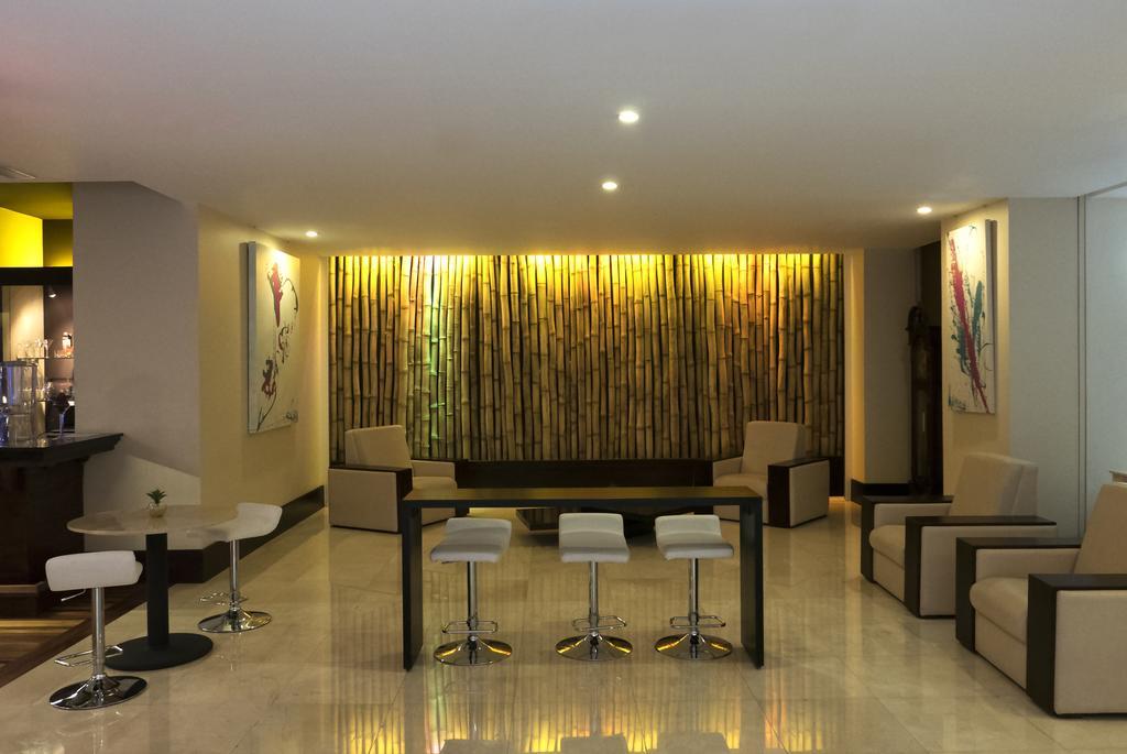 Torres Del Lago Suites And Apartments サンホセ エクステリア 写真