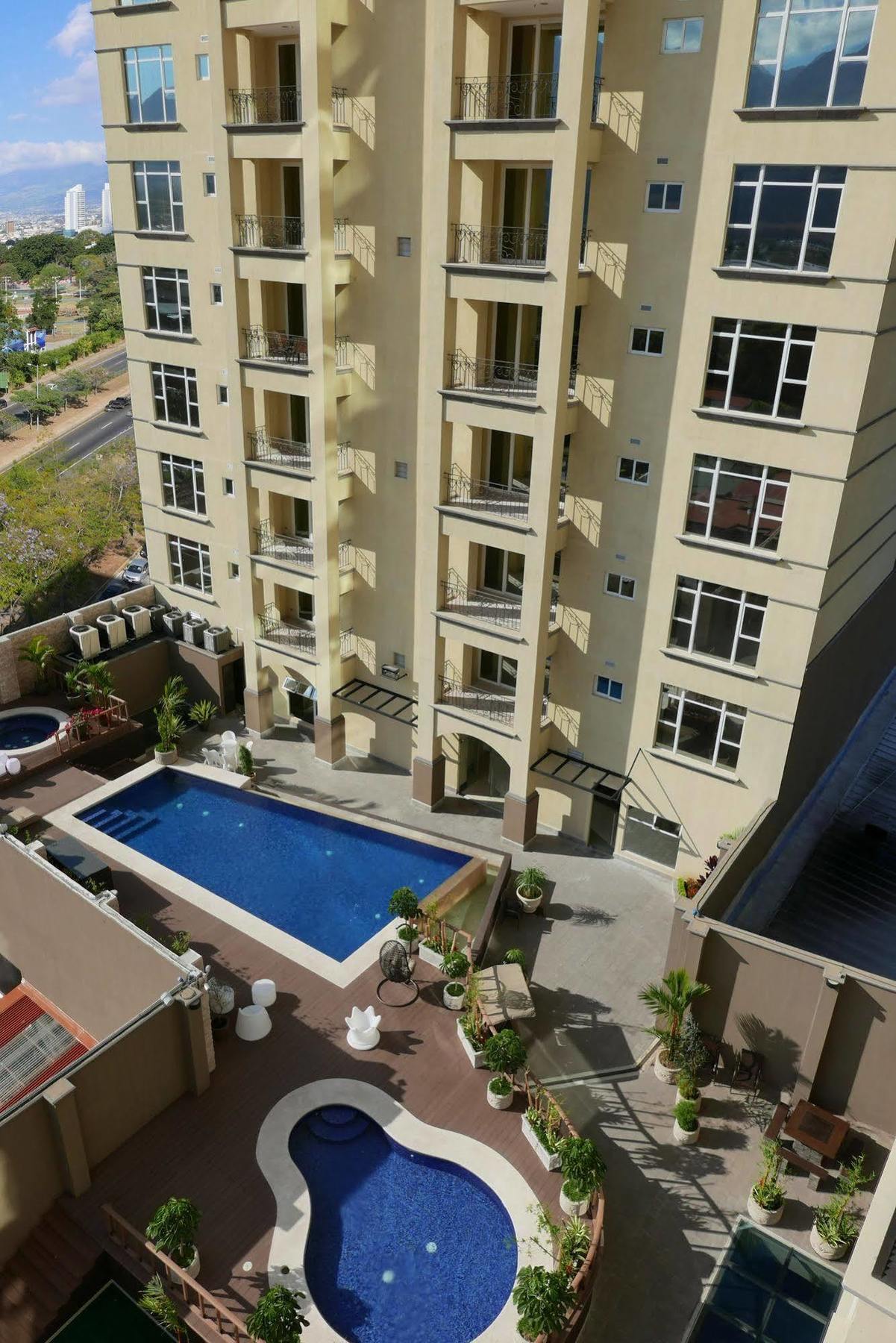 Torres Del Lago Suites And Apartments サンホセ エクステリア 写真